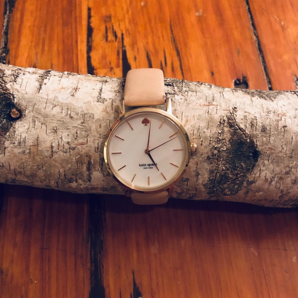 Kate Spade New York metro hybrid watch